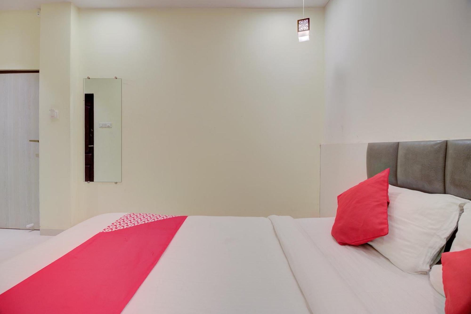 Hotel O Royal Orbit มุมไบ ภายนอก รูปภาพ